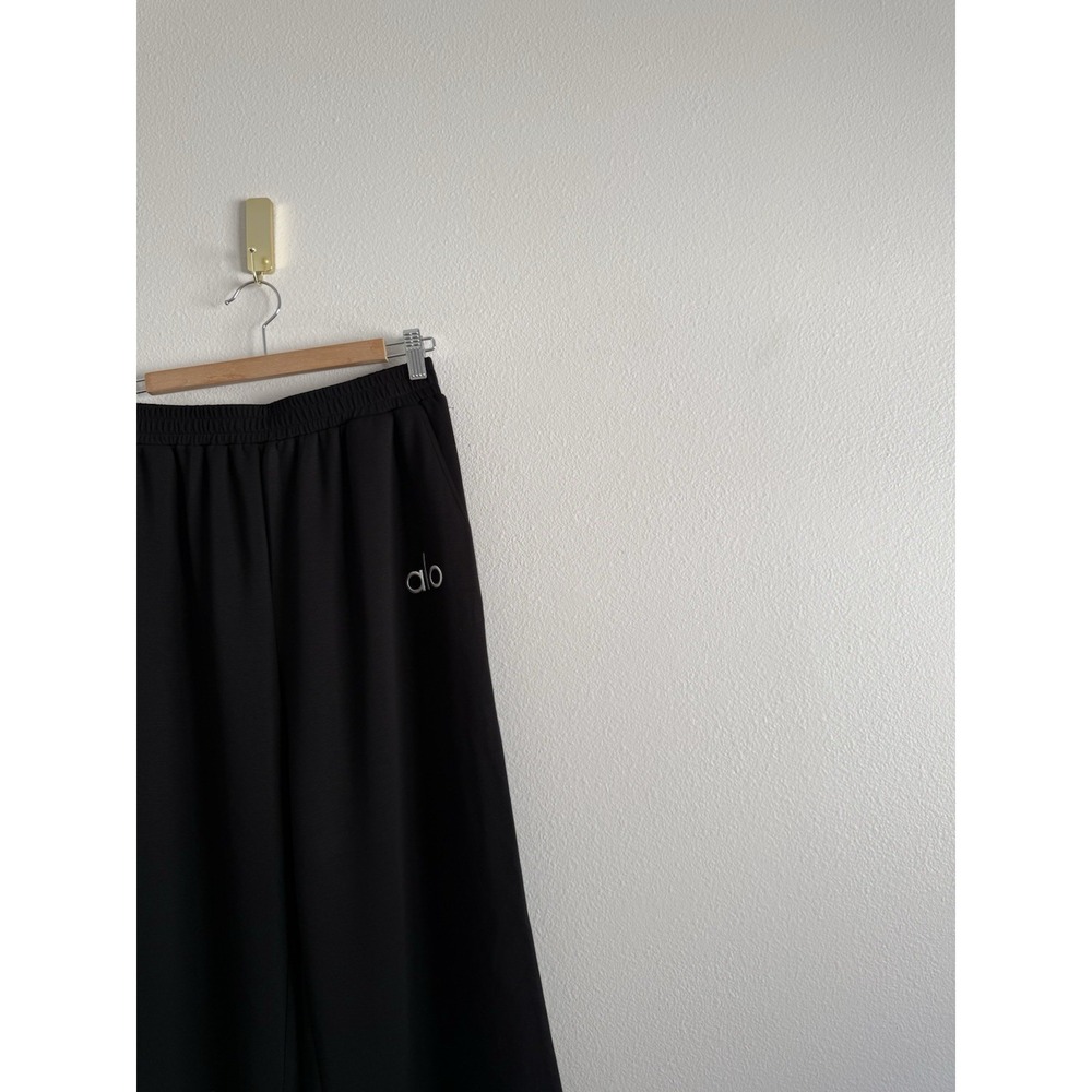 Alo Yoga Black Wide Leg Sweatpants size M - Picture 2 of 7